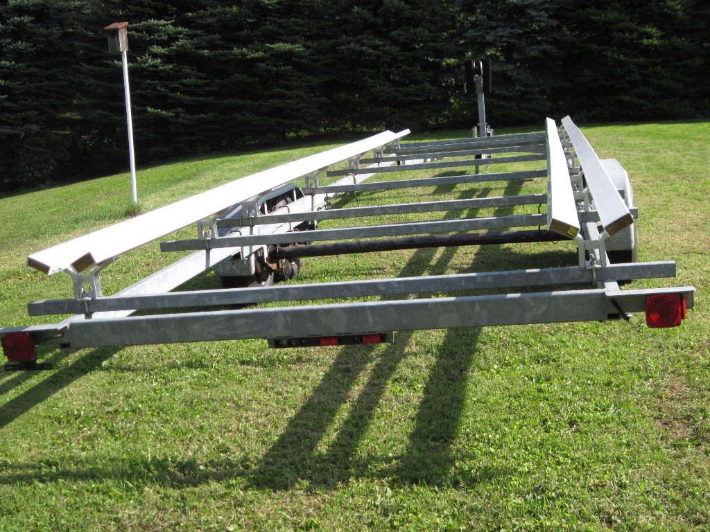 Boat Trailer  Holdouts 005.JPG