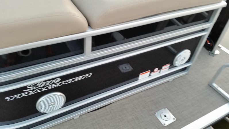 rear speakers.jpg