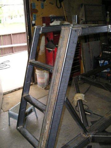 Pontoon trailer 004.JPG