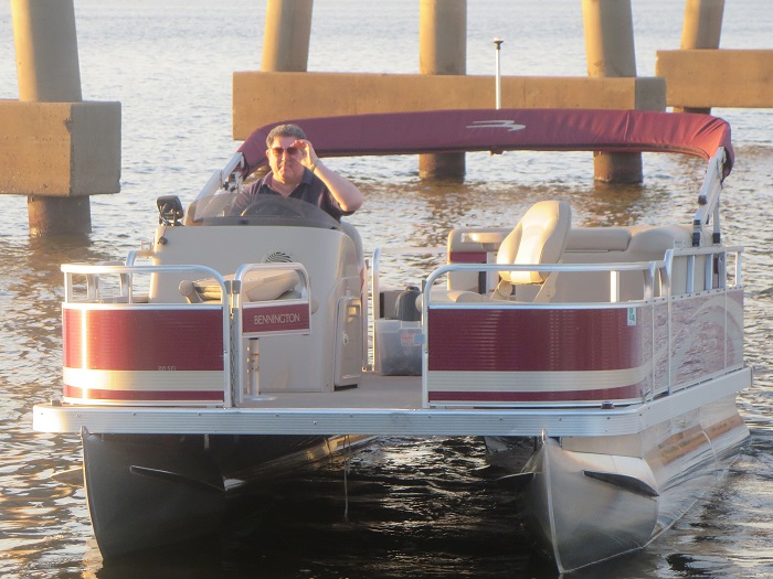 Another beautiful day on the lake 10-18-2014 (2).JPG