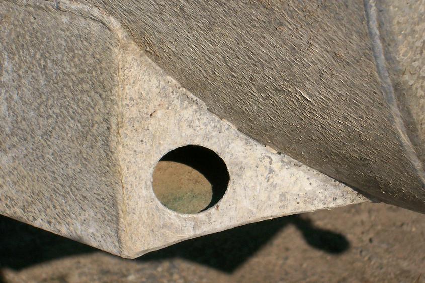 bennington strake  dirty.jpg