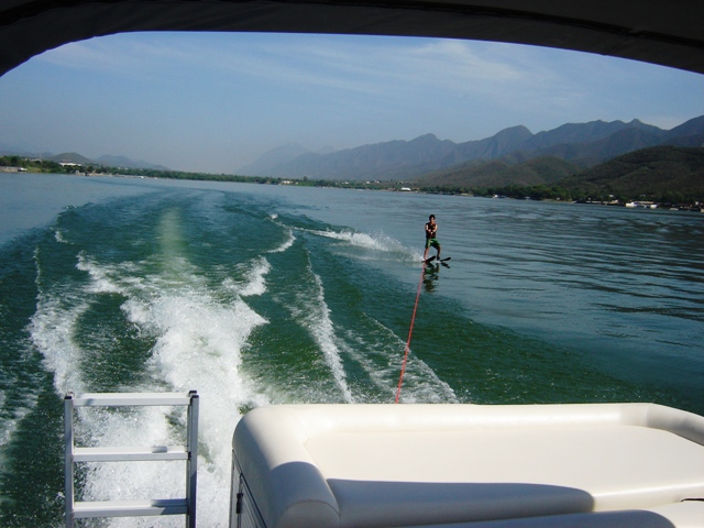 TESTING THE ROPE CLEARENCE.JPG