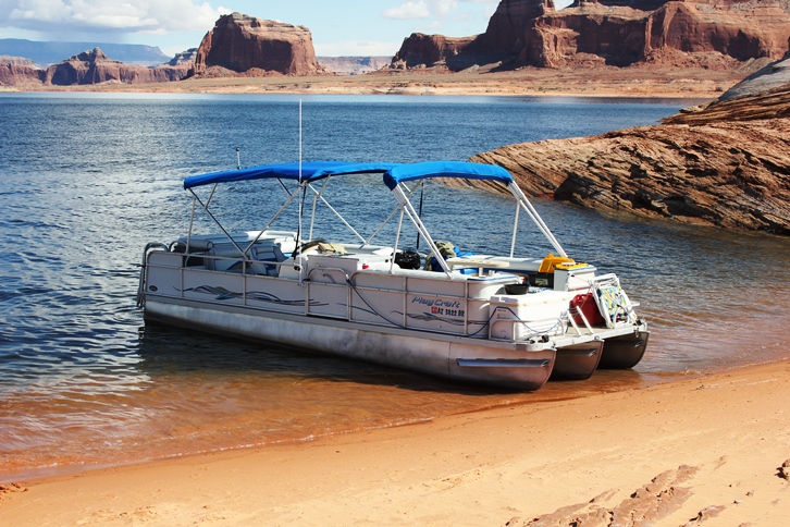 Pontoon 1.jpg